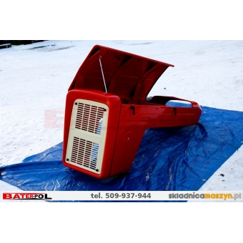 Maska standard lakierowana proszkowo URSUS C-360 CZERWONA